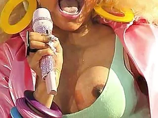قرار دادن نوار کلیپ sex در